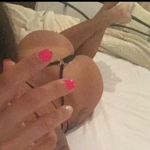 alyna_d onlyfans leaked picture 2