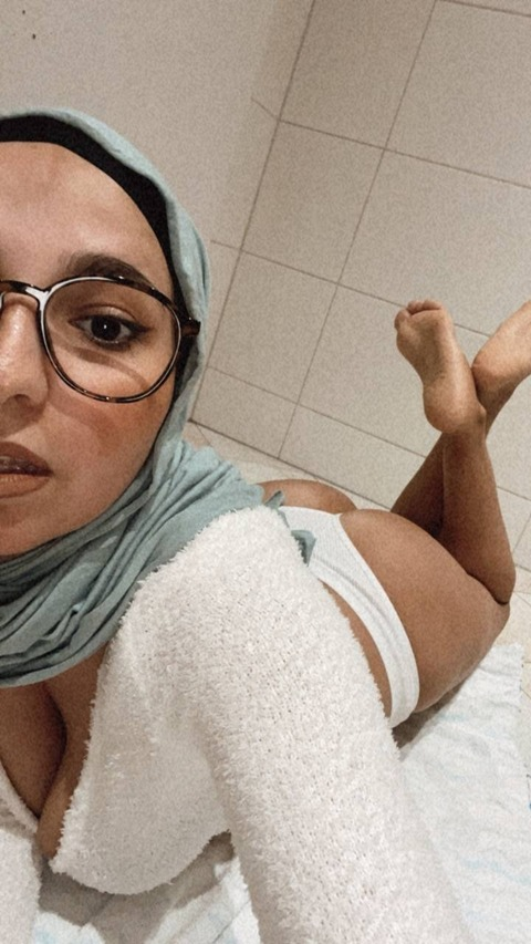 amira.assia onlyfans leaked picture 1
