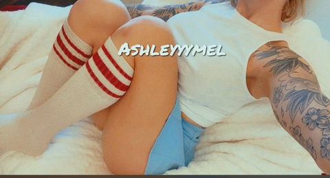 ashleyyymel onlyfans leaked picture 1