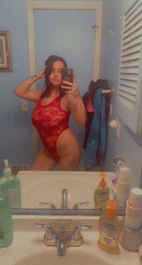 ashmariexx onlyfans leaked picture 1