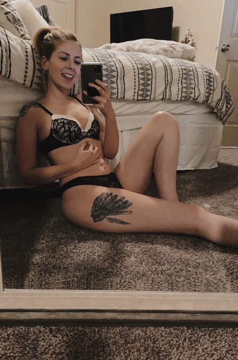 babybellsxoxo onlyfans leaked picture 2