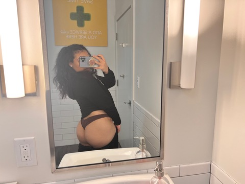 bbyyguurl onlyfans leaked picture 2