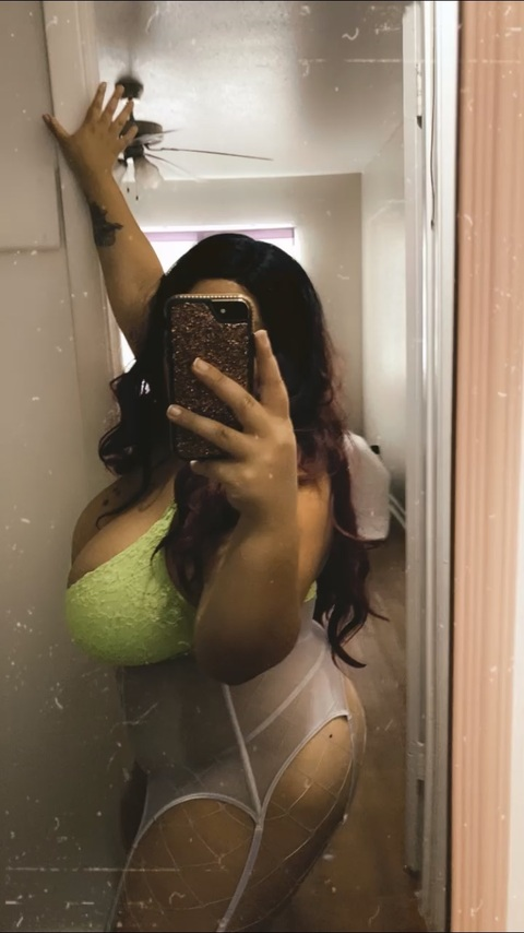 bigtitties713 onlyfans leaked picture 1