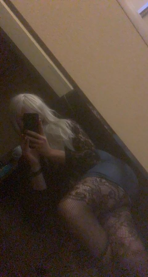 blondebarbie69 onlyfans leaked picture 1