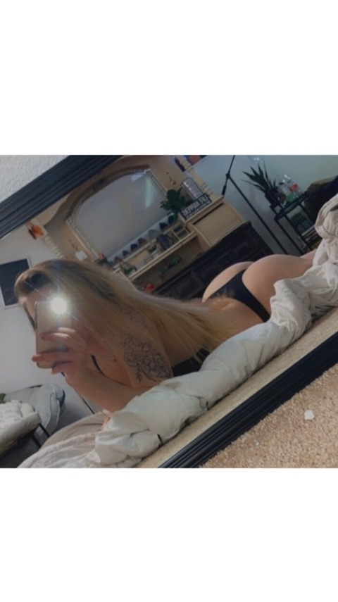 blondihub onlyfans leaked picture 1