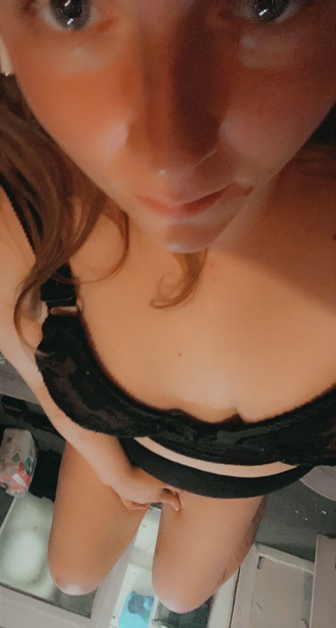 blueeyedleigh95 onlyfans leaked picture 1