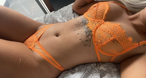 brookequigley onlyfans leaked picture 1