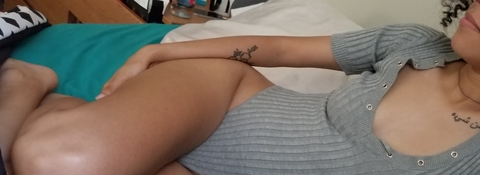 caramelbaby98 onlyfans leaked picture 1