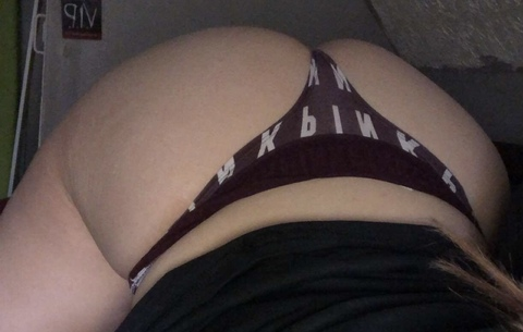 carly_198 onlyfans leaked picture 2