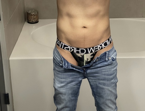 dannyarmpits18 onlyfans leaked picture 2