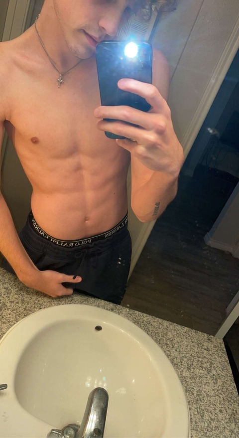 exclusivehuddy onlyfans leaked picture 1