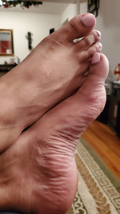 feet_goddess23 onlyfans leaked picture 2