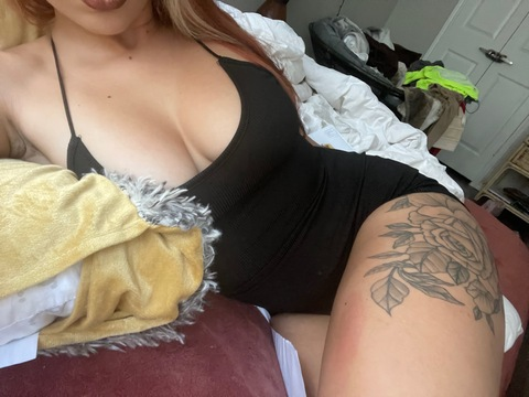 foxxyyroxxyy onlyfans leaked picture 1