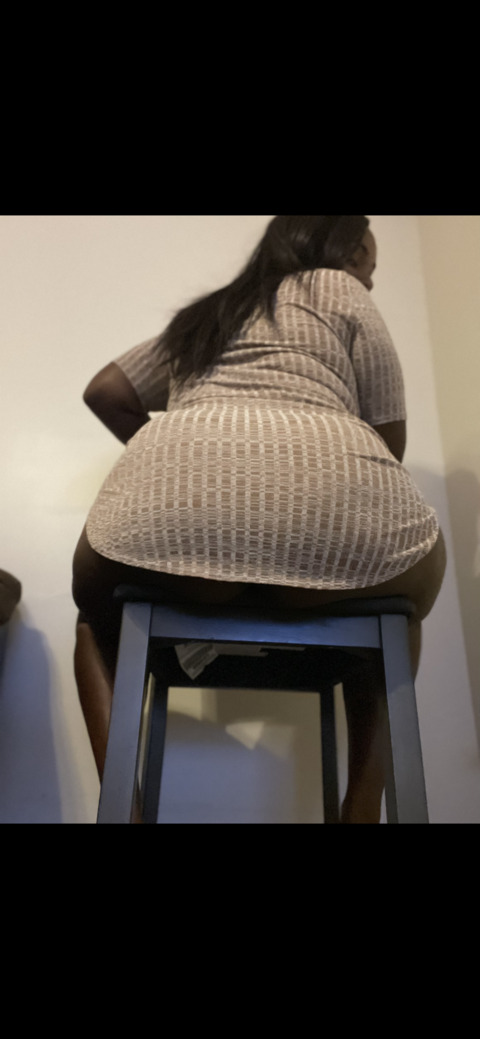 goddessthickassschanel onlyfans leaked picture 1