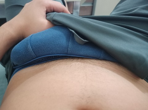 huge_leoo onlyfans leaked picture 1