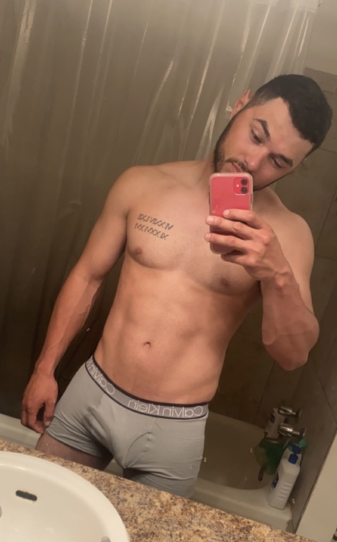 hugo10gon onlyfans leaked picture 1