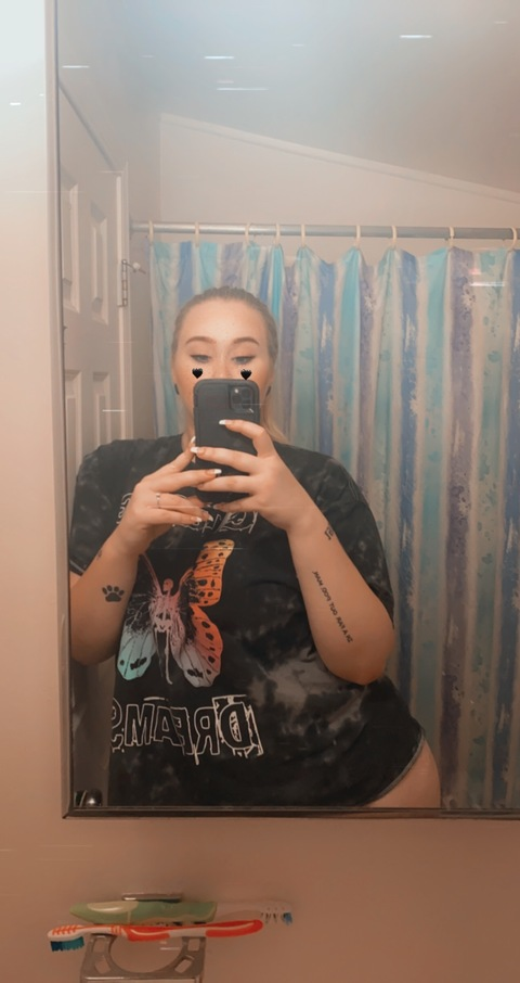 imbaby99 onlyfans leaked picture 1