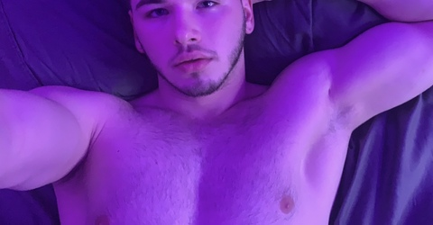 joshbigosh onlyfans leaked picture 1