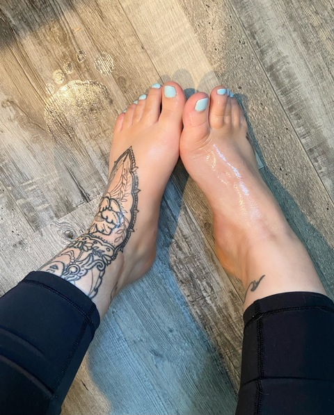 killerfeetxo onlyfans leaked picture 1