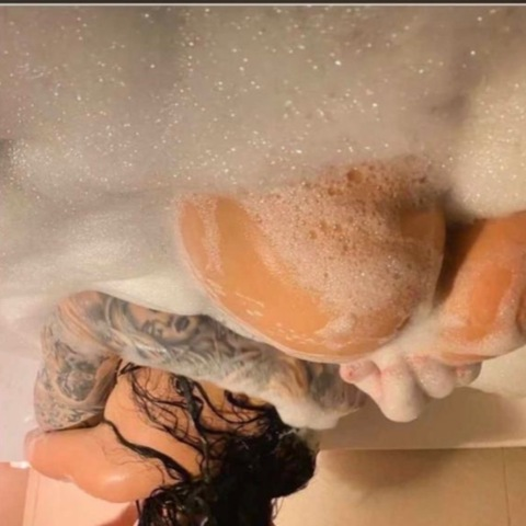 lfran23 onlyfans leaked picture 2