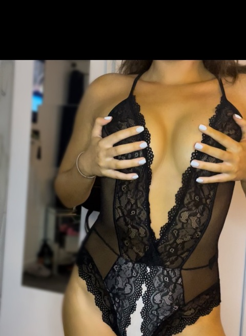 libbymai98 onlyfans leaked picture 1