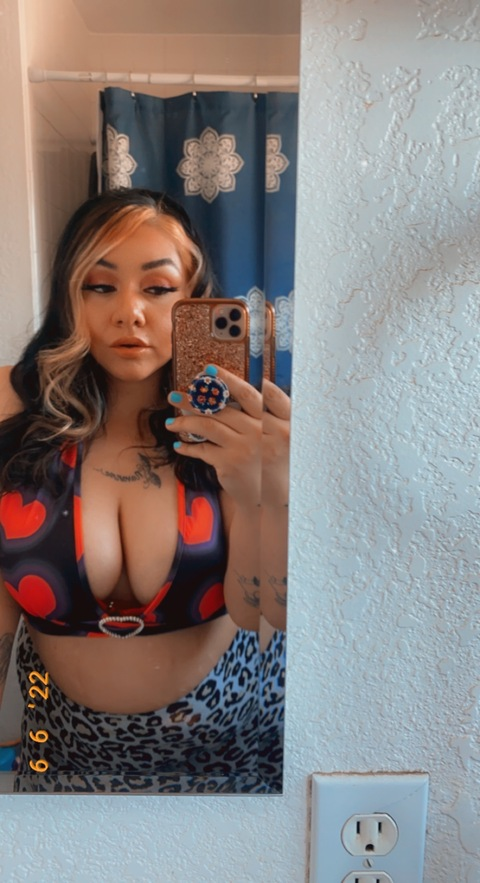 liyahhmarieee onlyfans leaked picture 1