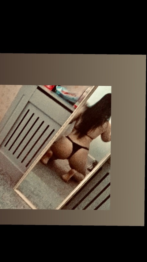 luxandramadalina onlyfans leaked picture 1
