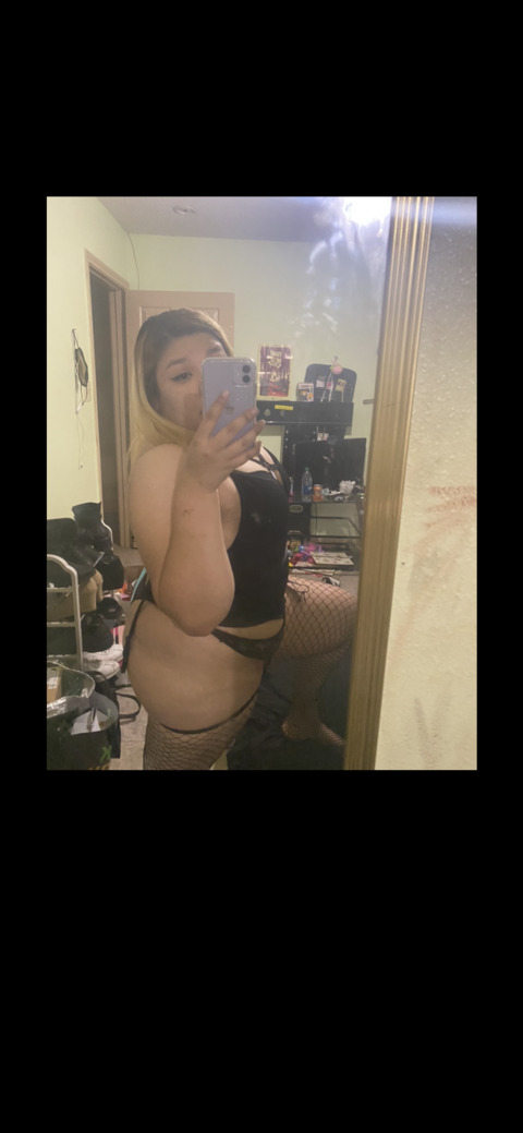 madelyn24 onlyfans leaked picture 1