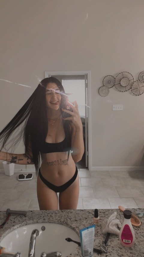 meg.htx onlyfans leaked picture 2