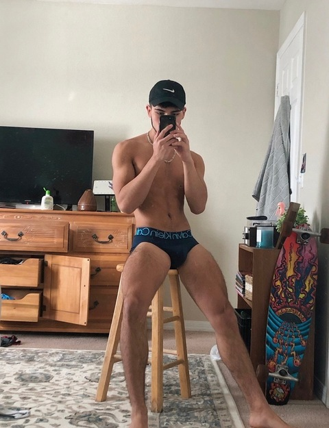 mike_fernandz onlyfans leaked picture 1