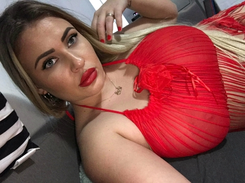 nicolle24 onlyfans leaked picture 1