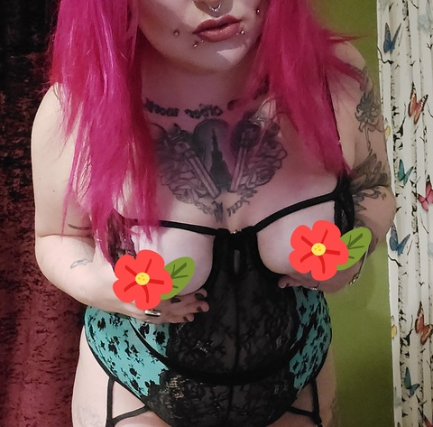 pixi_pip onlyfans leaked picture 1