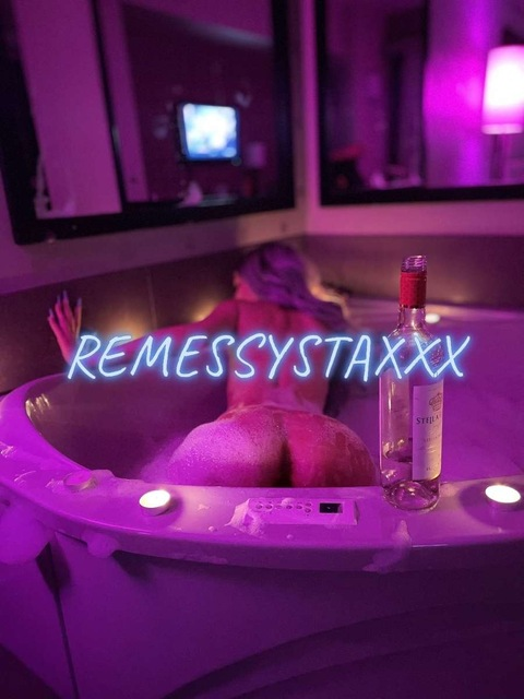 remessystaxxx onlyfans leaked picture 1