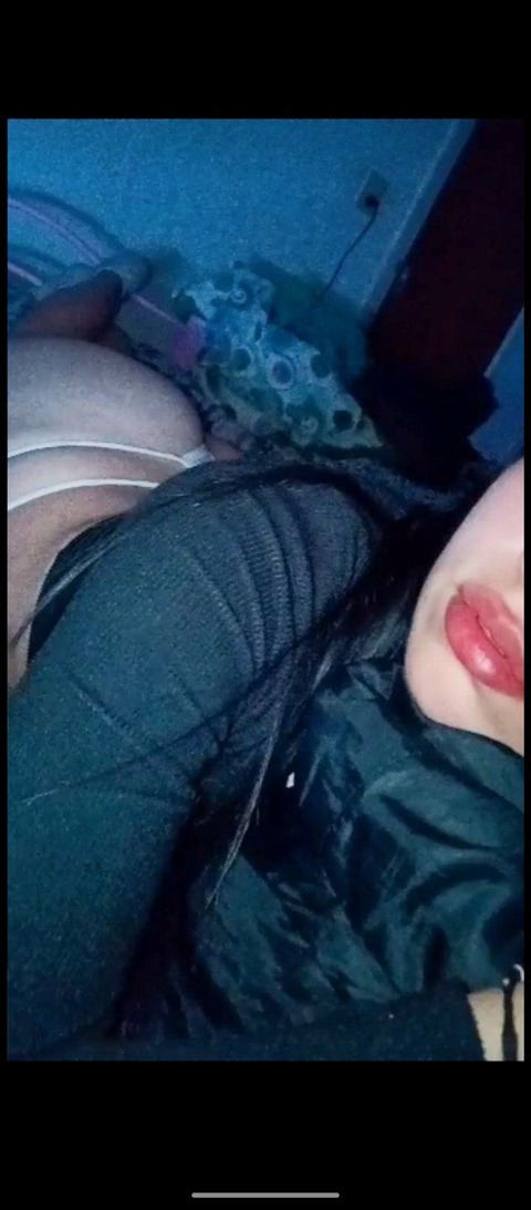 rooaggustina23 onlyfans leaked picture 1