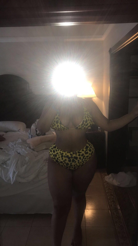 sapphireashanti onlyfans leaked picture 1