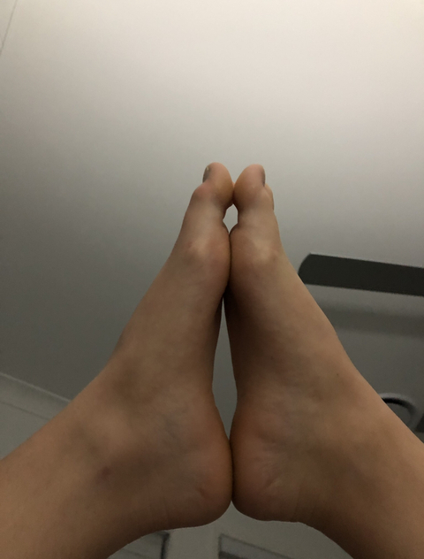 sexyfeetdailyxo onlyfans leaked picture 1
