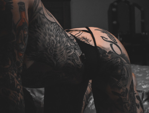tattooedshortie7 onlyfans leaked picture 1