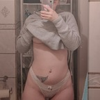 theemilysnow onlyfans leaked picture 1