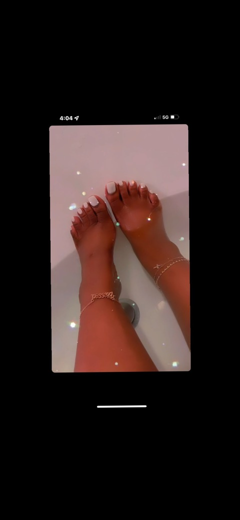 therealserenity onlyfans leaked picture 2