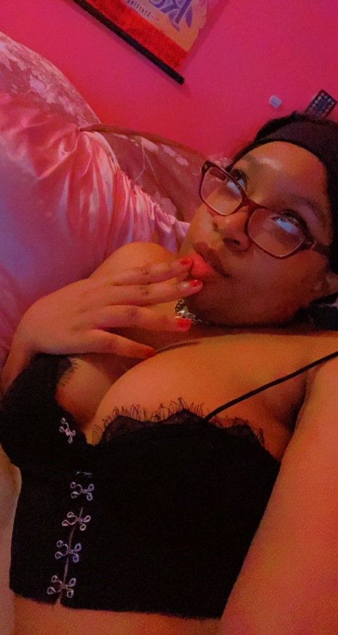 tineyfree onlyfans leaked picture 1