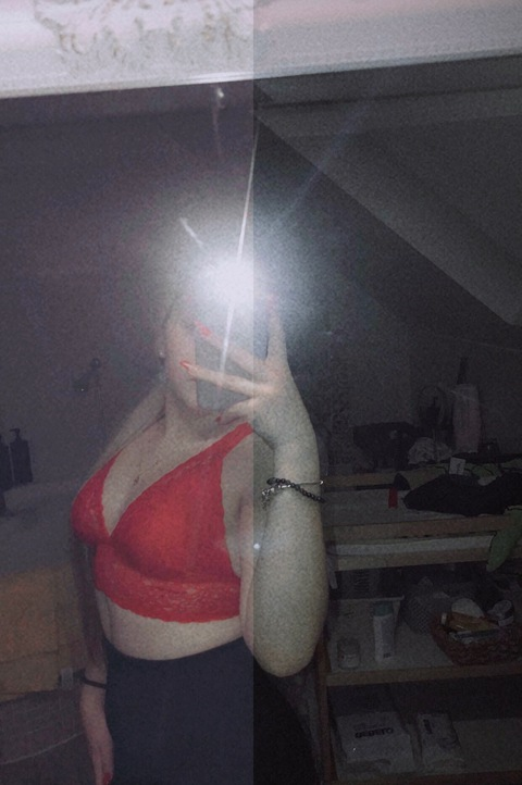 vikinkaaaaaaaa onlyfans leaked picture 2